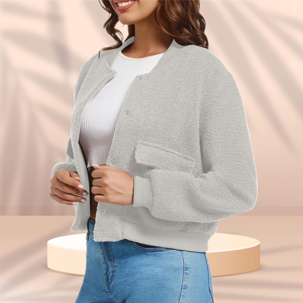 Women's Beige Bomber Jacket - Never Worn